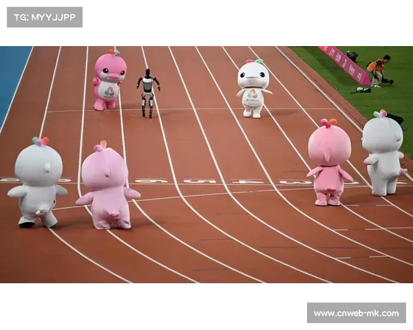 全运会吉祥物“喜洋洋”“乐融融”表演融入赛前展示